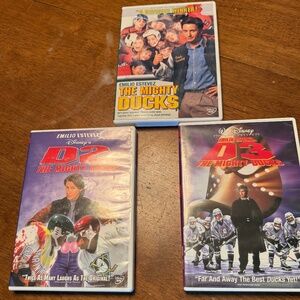 Mighty ducks DVDs